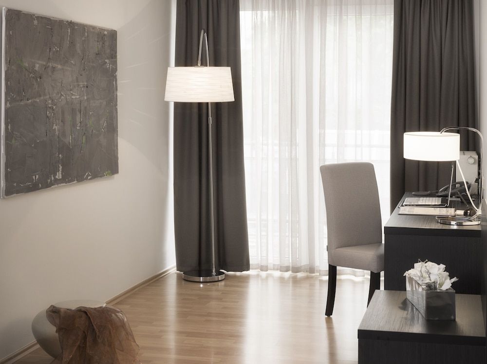 Art Hotel Aachen Superior Comfort Room 5