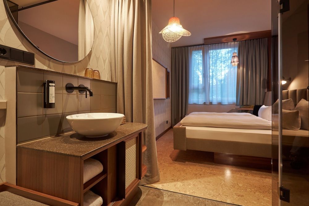 undefined Cocoon Sendlinger Tor 8