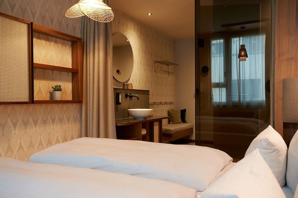 undefined Cocoon Sendlinger Tor 6