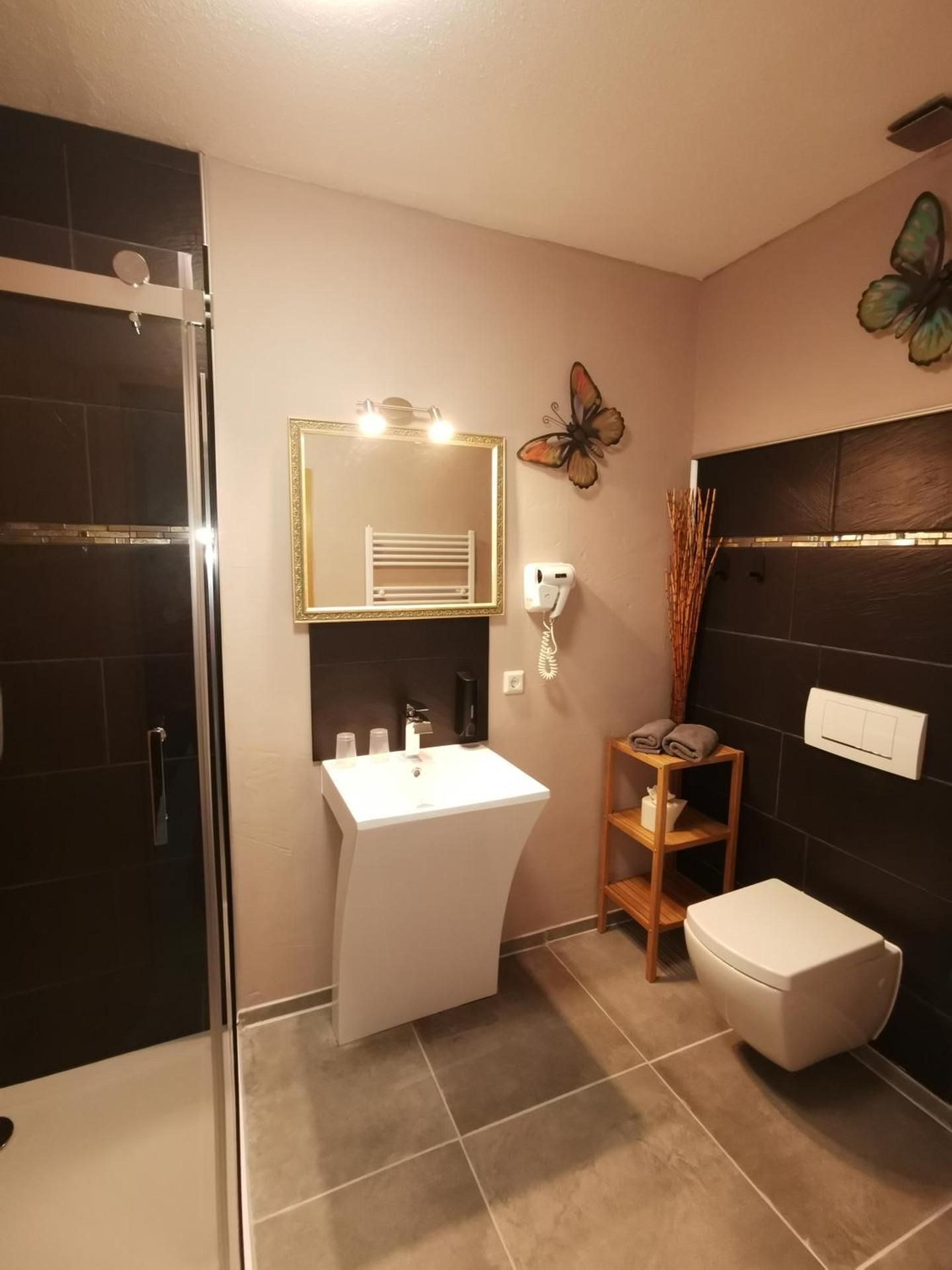 Large Twin Room