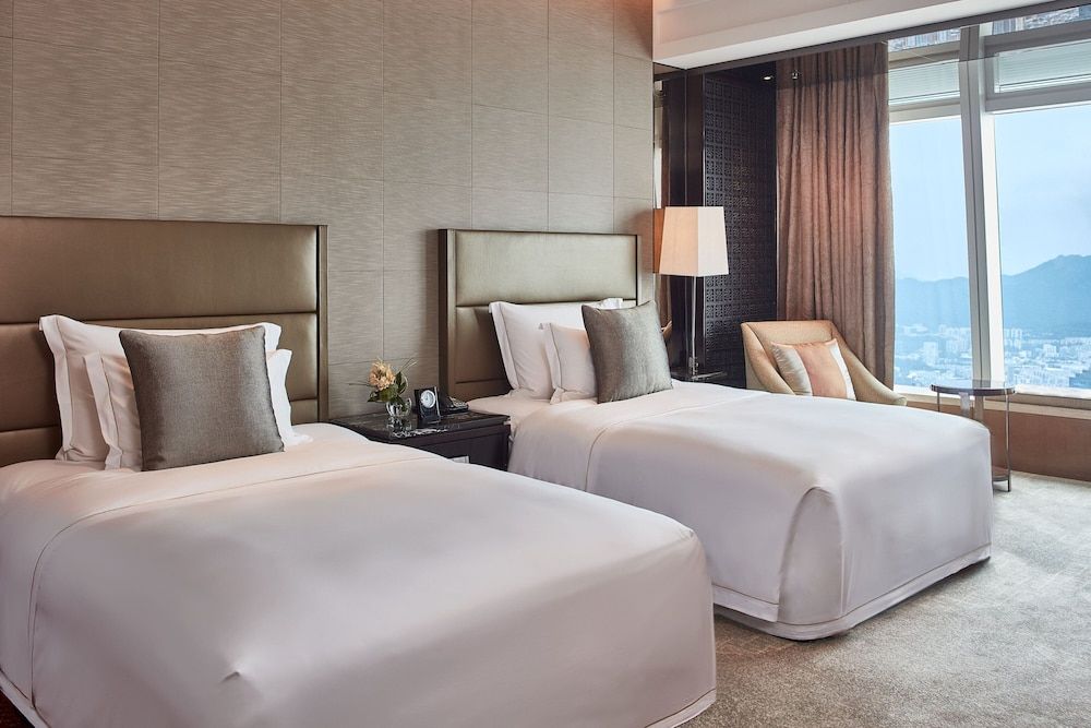 The Ritz-Carlton, Hong Kong Deluxe Victoria Harbour Room, 2 Double, Victoria Habour View