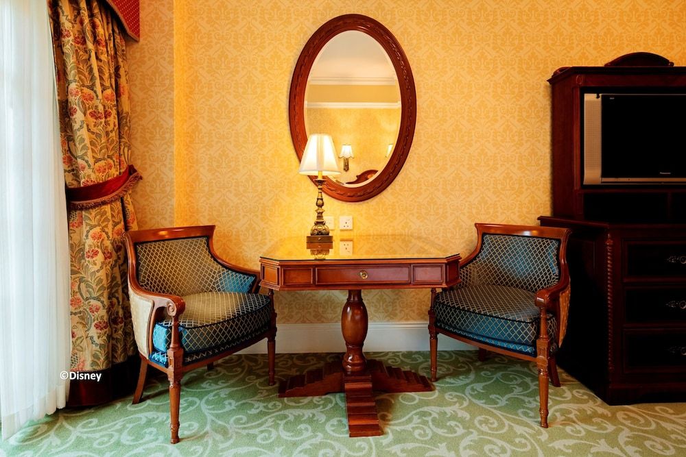 Hong Kong Disneyland Hotel Sea View Room 3