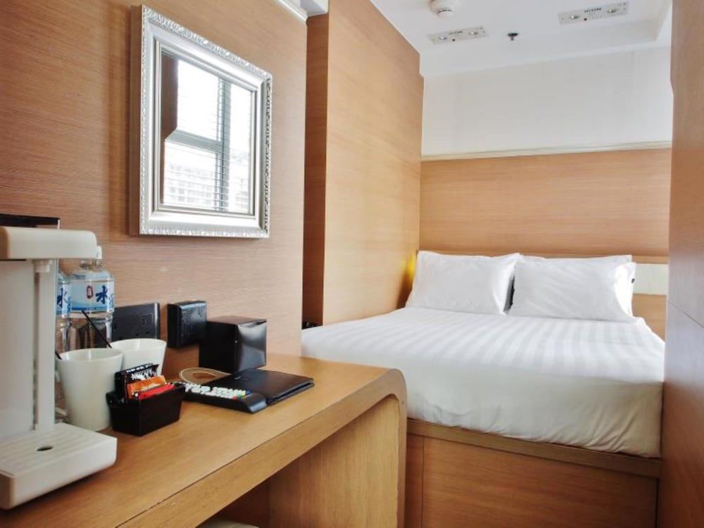 Bluejay Residences Double Room