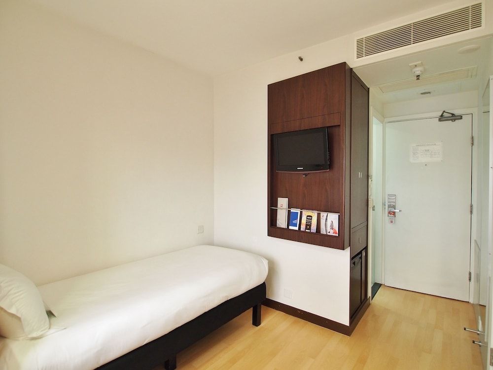 Standard Room Single