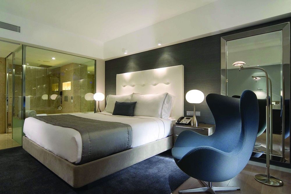 undefined The Mira Hong Kong Hotel 8