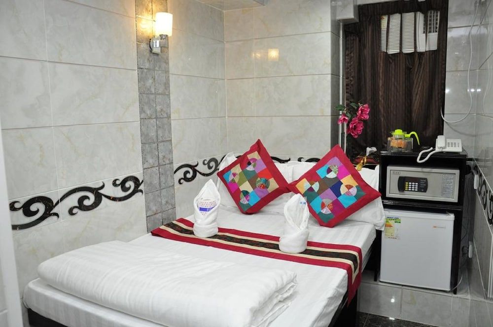 Double Room (28 Nights)