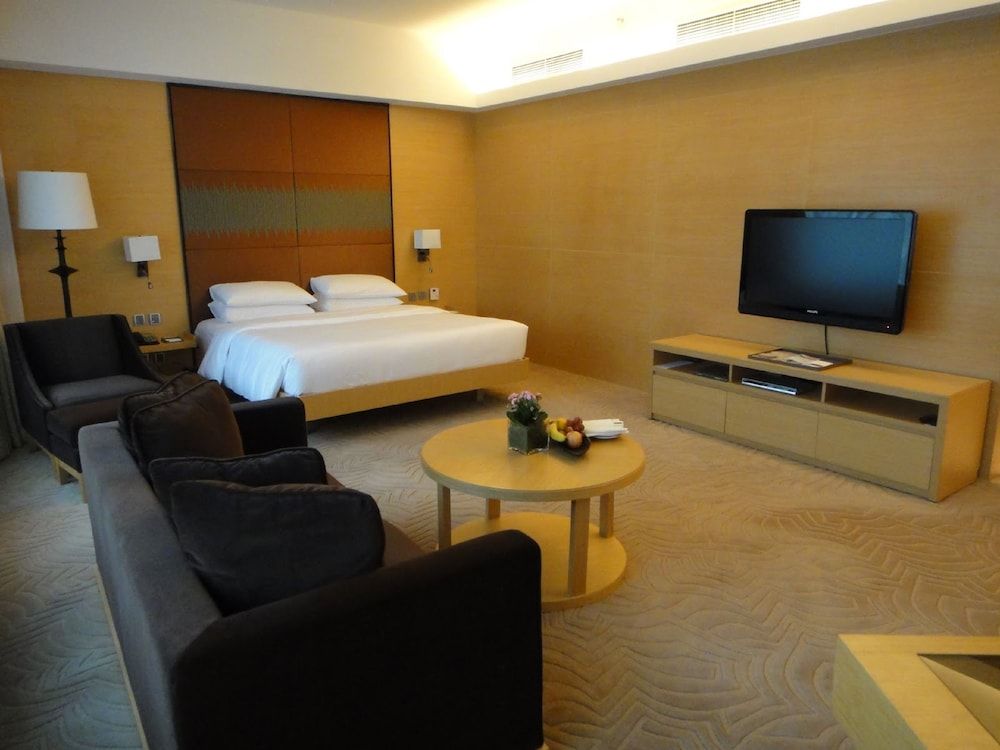 Hyatt Regency Hong Kong, Sha Tin Studio, 1 King Bed 2