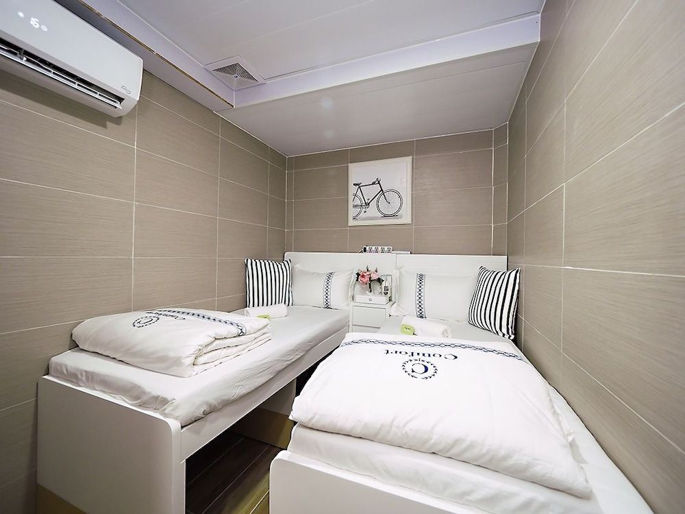 Comfort Guest House - Hostel Twin Room 9