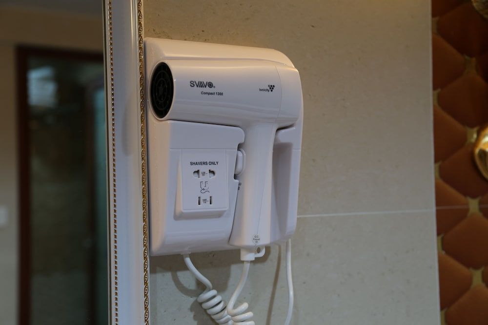 Everest Inn Guest House Double Room Single use only 4