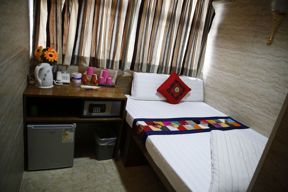 Sandhu guest house Standard Double Room 4