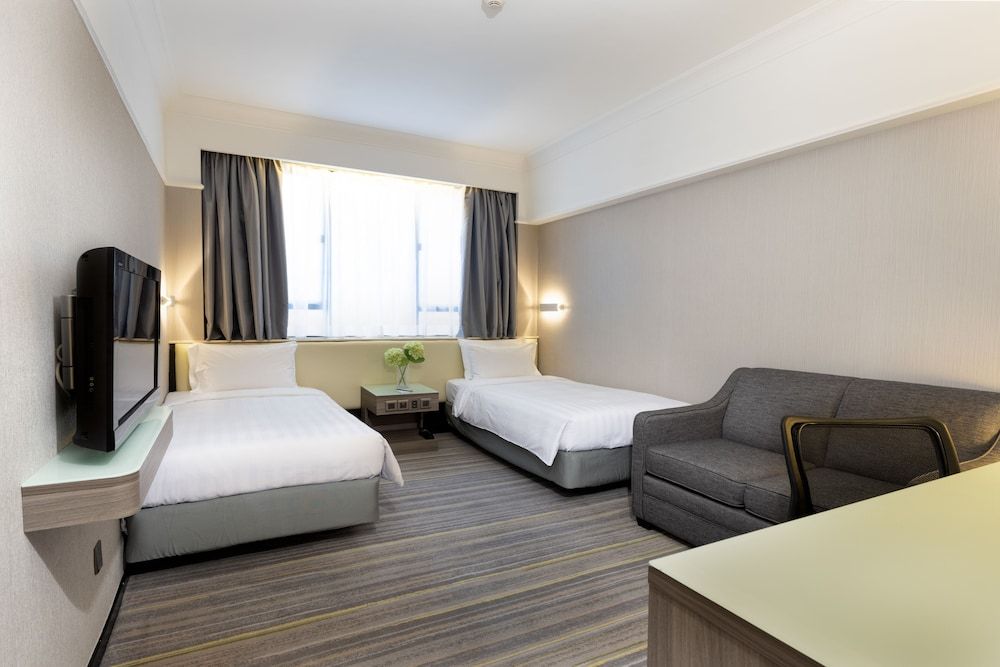 Panda Hotel Deluxe Twin Room