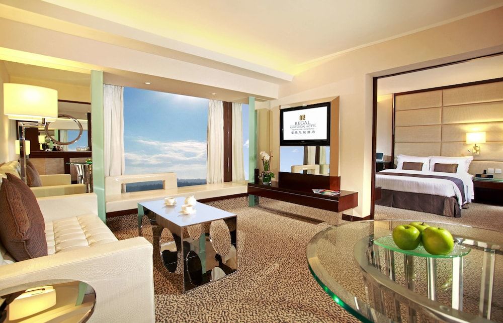 undefined Regal Kowloon Hotel 7