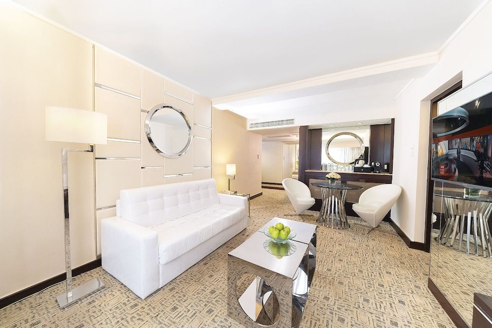 undefined Regal Kowloon Hotel 3