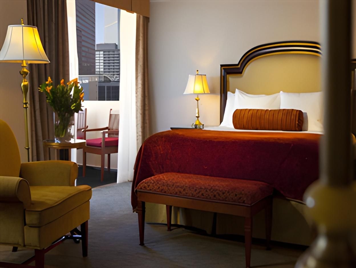 undefined Warwick Denver 7