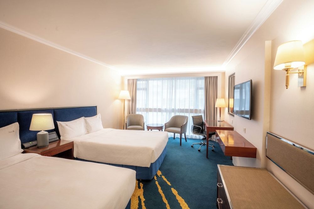 Holiday Inn Golden Mile Hong Kong by IHG Premium Room, 2 Double Beds 2