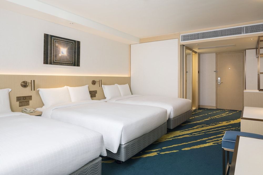 Premium Room, Multiple Beds (Family)