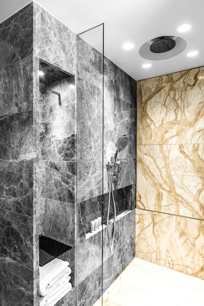 Ovolo Central Gold Room 6