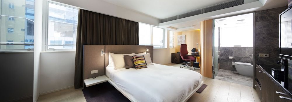 Ovolo Central Gold Room 3