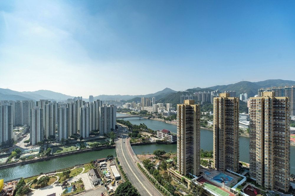 Courtyard by Marriott Hong Kong Sha Tin Room, 1 King Bed, Non Smoking, River View 3