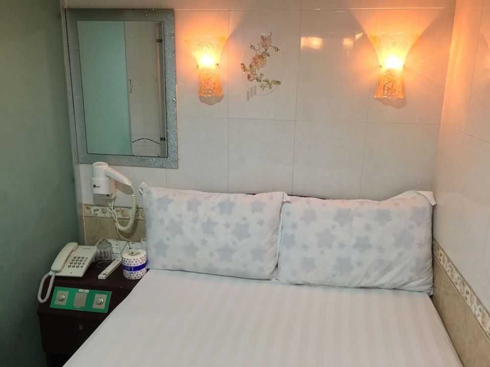 Everest Hostel Room 2