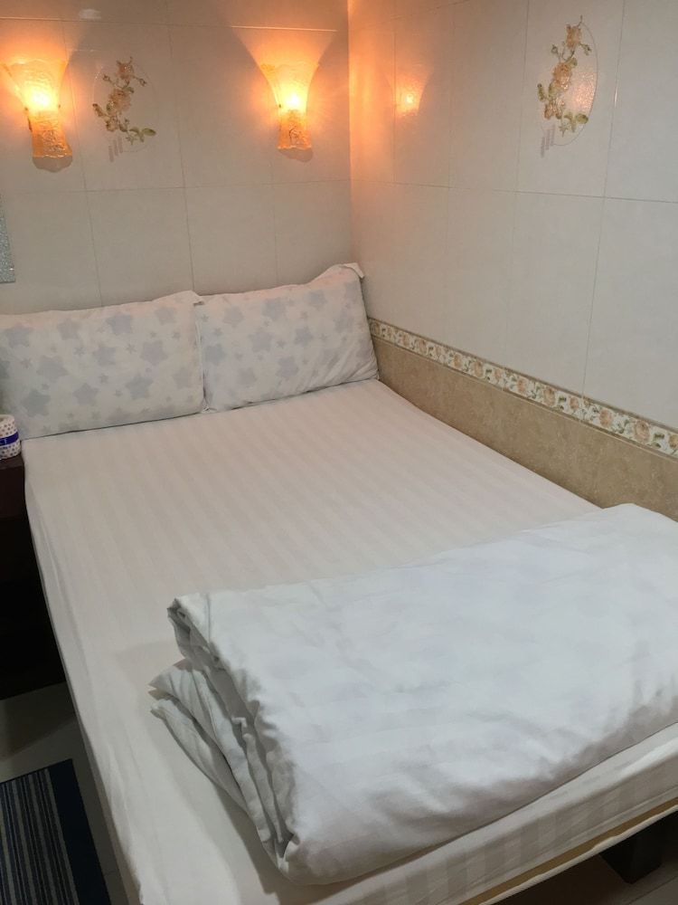 Everest Hostel Room 3