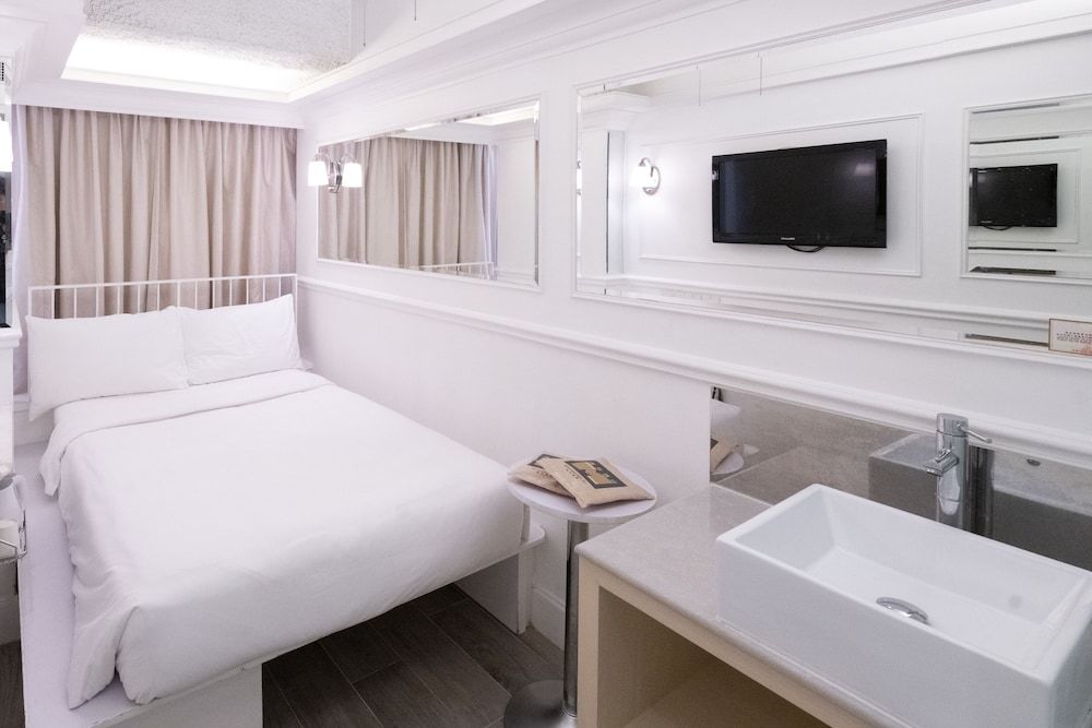 Mini Hotel Causeway Bay Hong Kong Mini Double Room 4