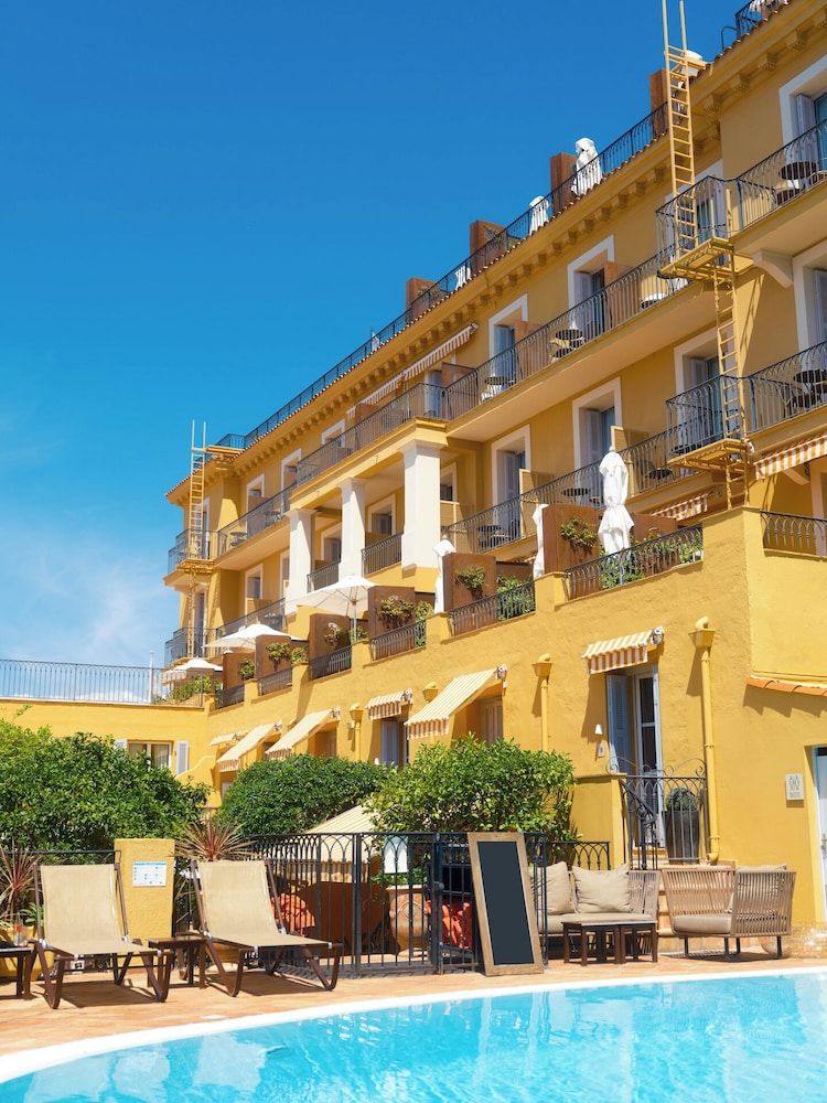 undefined Hôtel La Pérouse Nice 7