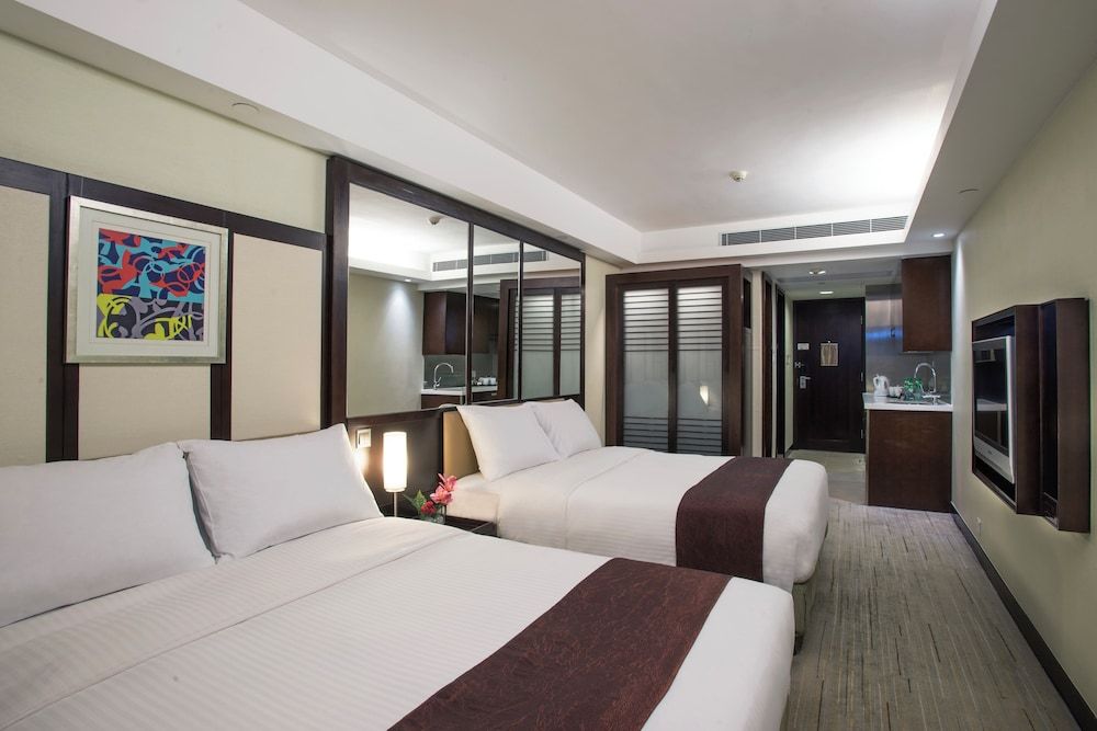 Royal View Hotel Family Room