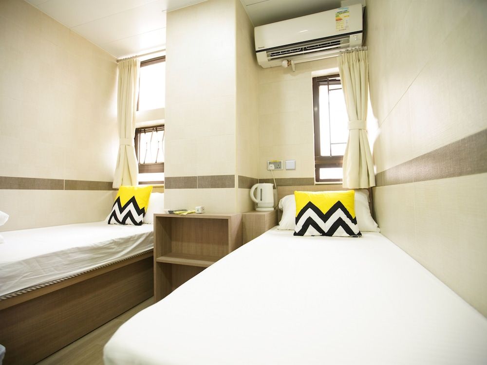 Kong Hing Guest House Twin Room 6