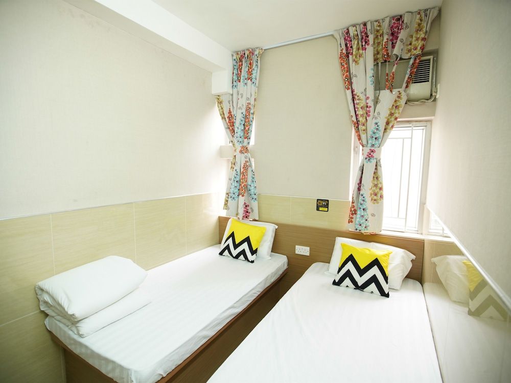 Kong Hing Guest House Twin Room 5