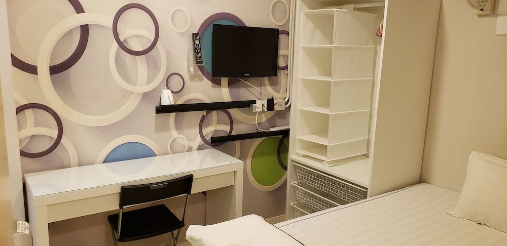 Sunrise International - Boutique Hostel Comfort Double Room, 1 Queen Bed, Private Bathroom 4