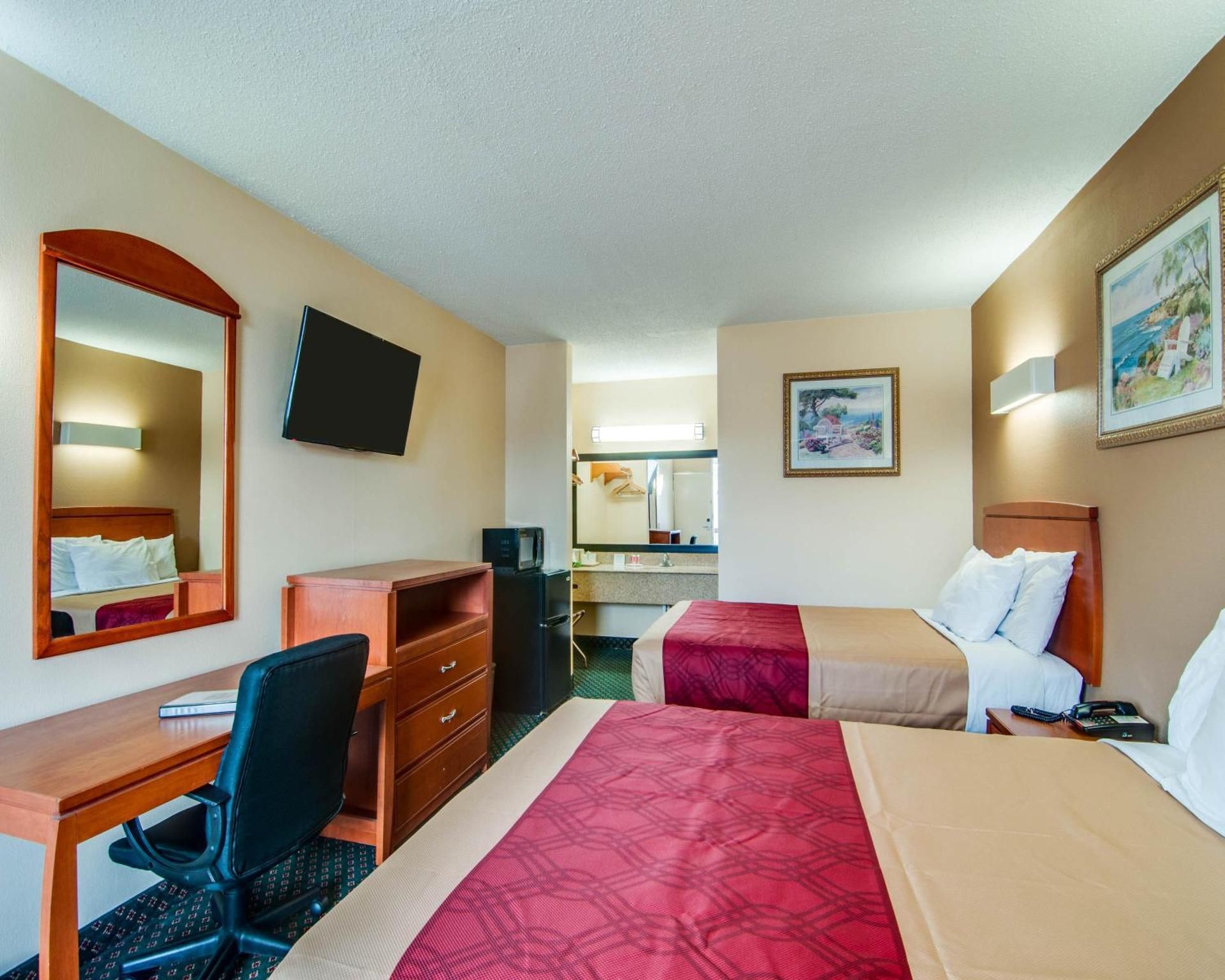 2 Double Beds, Smoking