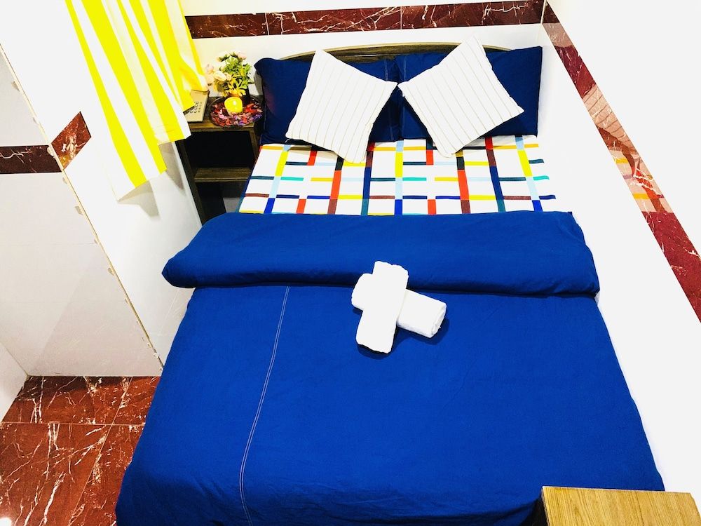 Ashoka Hostel Standard Double Room 11