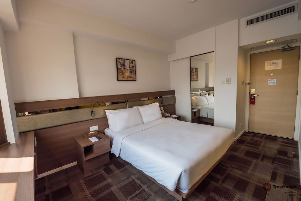 undefined Travelodge Kowloon 8