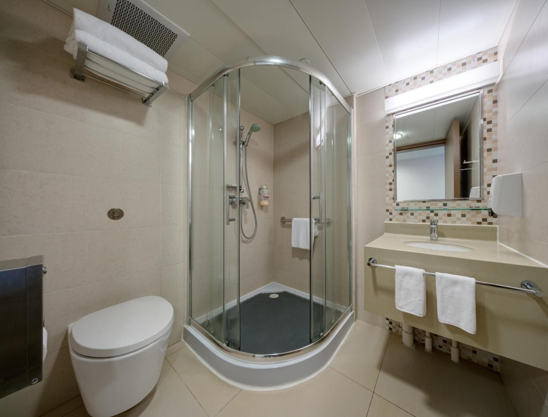 1 Person in 8-Bed Dormitory - Mixed