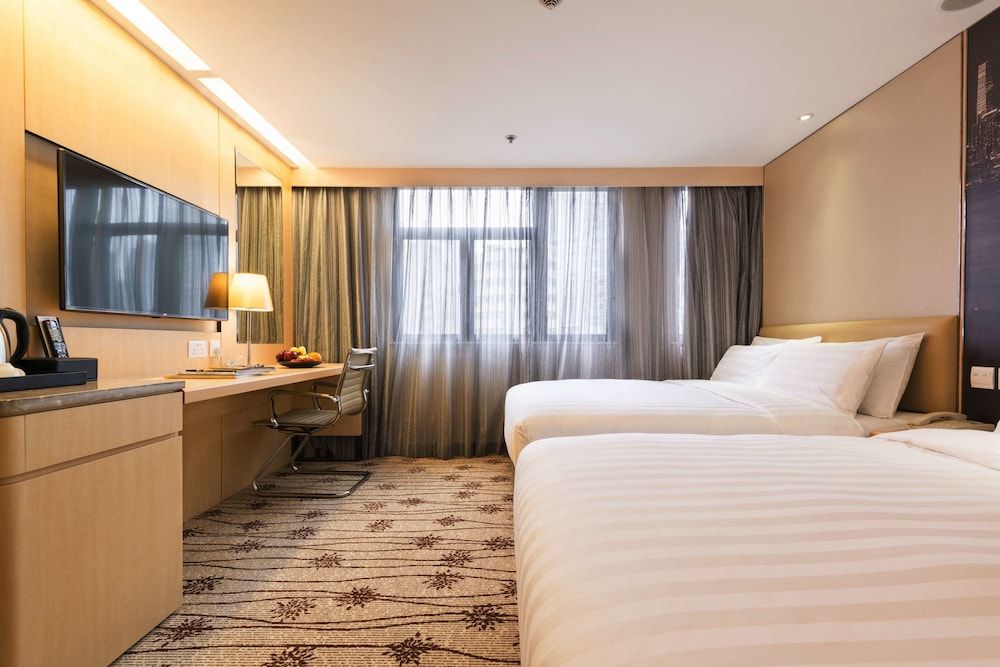 undefined Metropark Hotel Mongkok 4