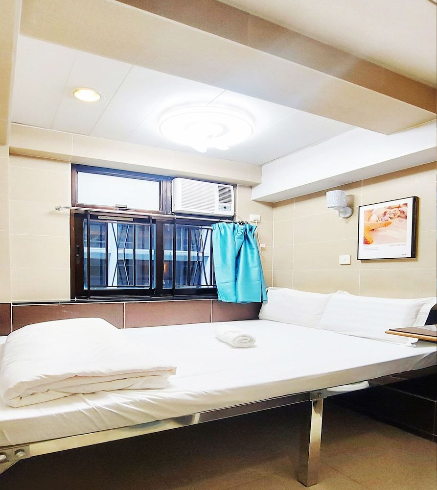 undefined Apple Hostel 3