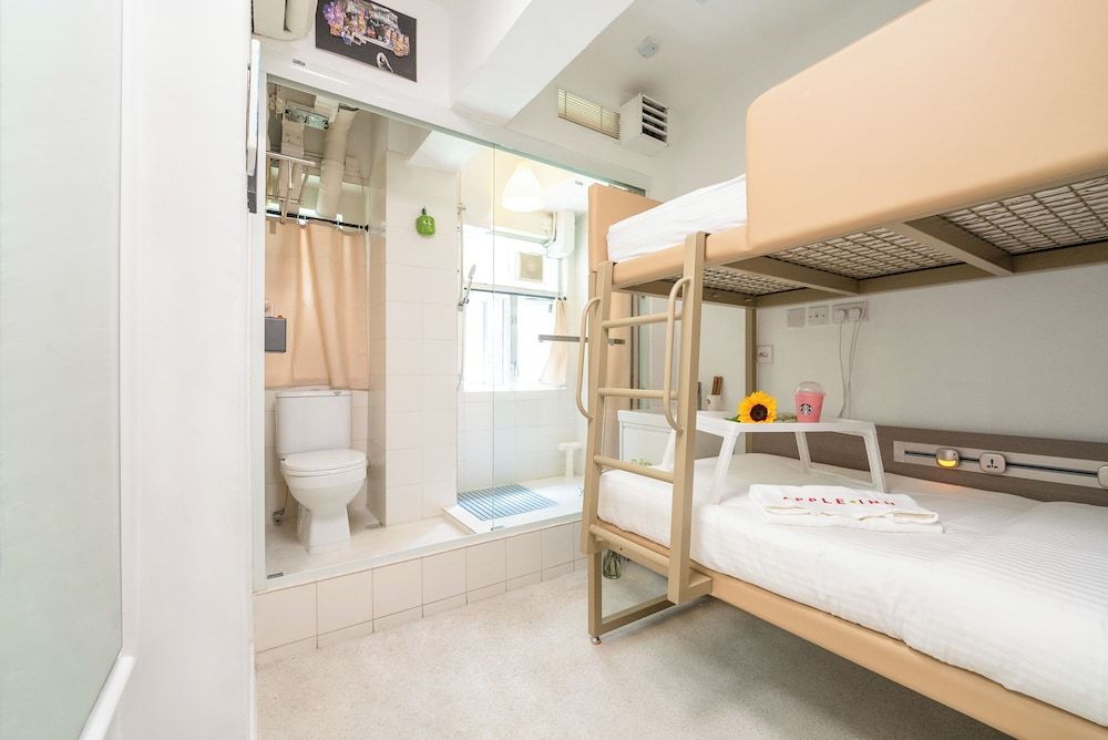 undefined Apple Inn (Causeway Bay) 10