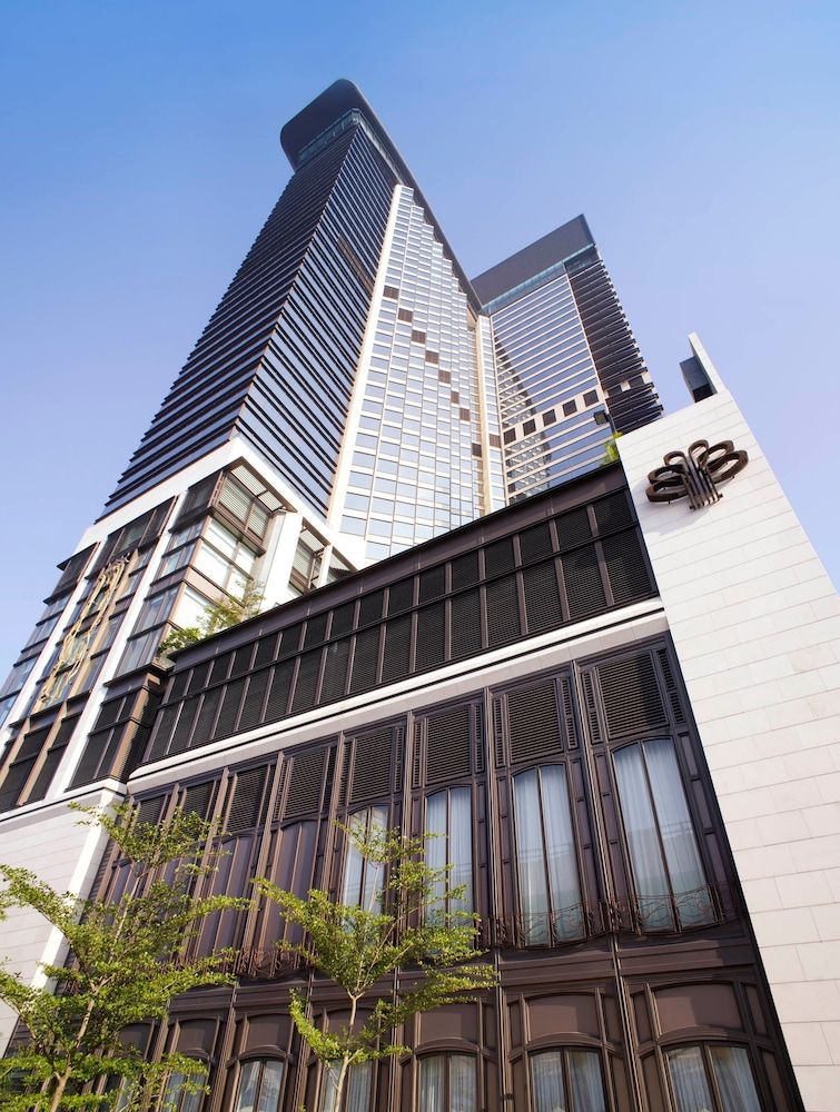 undefined Harbour Grand Hong Kong 6