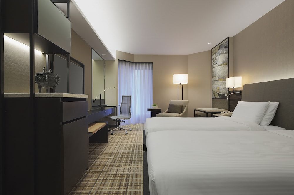 undefined New World Millennium Hong Kong Hotel 8