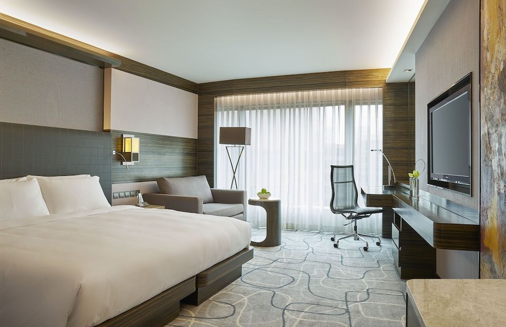 undefined New World Millennium Hong Kong Hotel 3