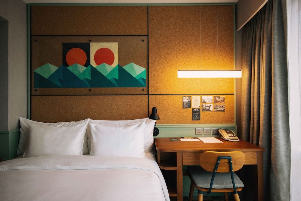 Eaton Room Double Bed (New Design)