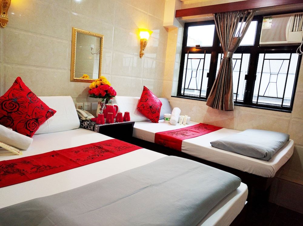 Day And Night Hotel - Hostel Family Room 8