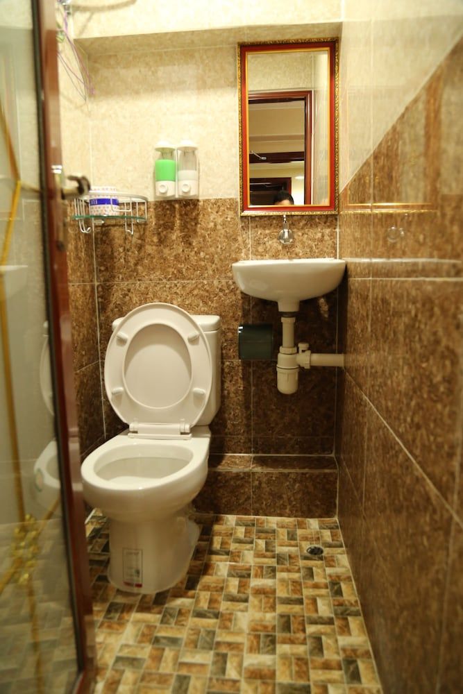 Euro Hostel Double Room Single use only 8