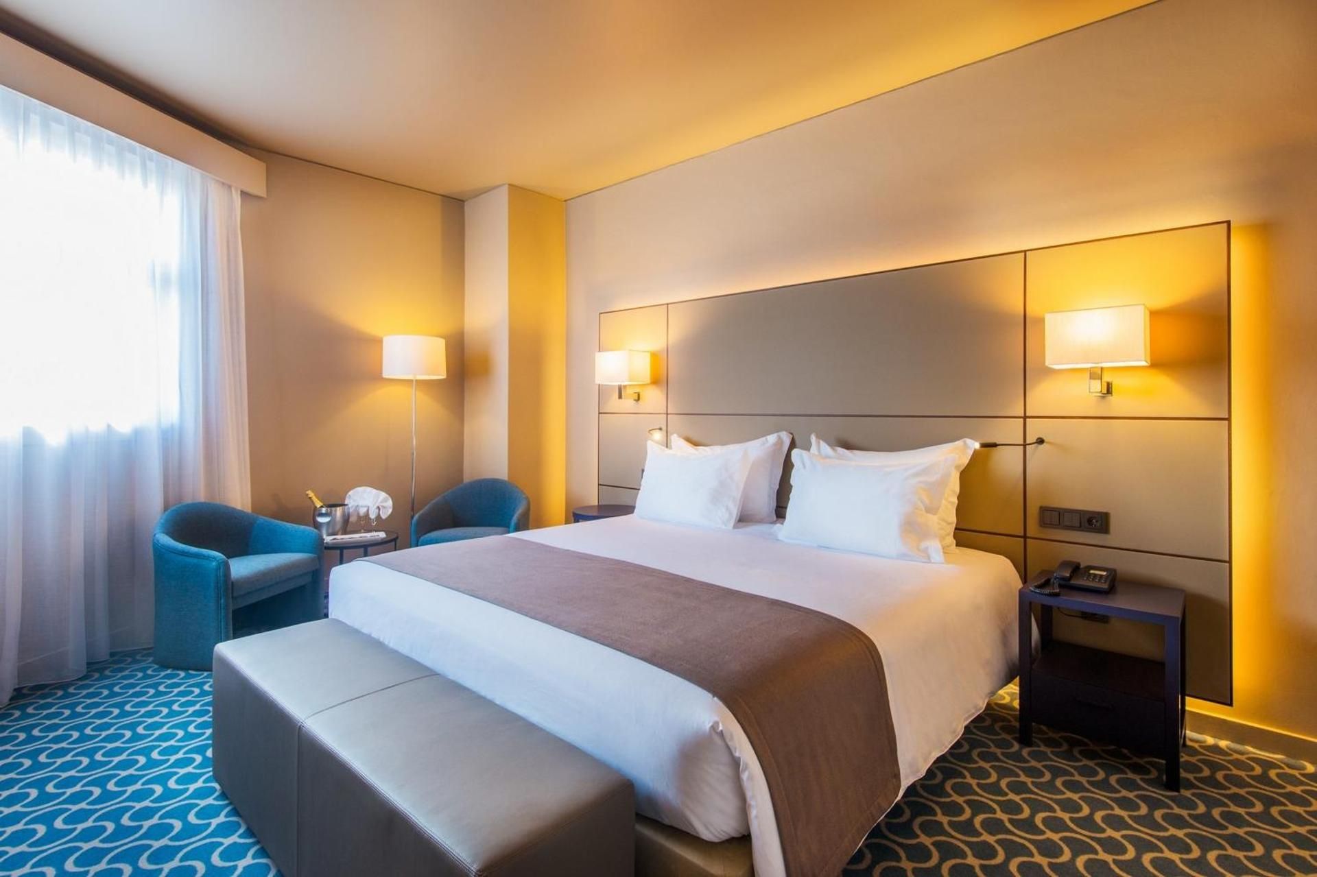 undefined Hotel Dom Henrique Downtown 5