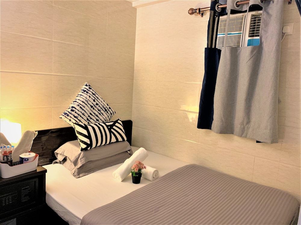 Sydney Hostel Standard Double Room 4