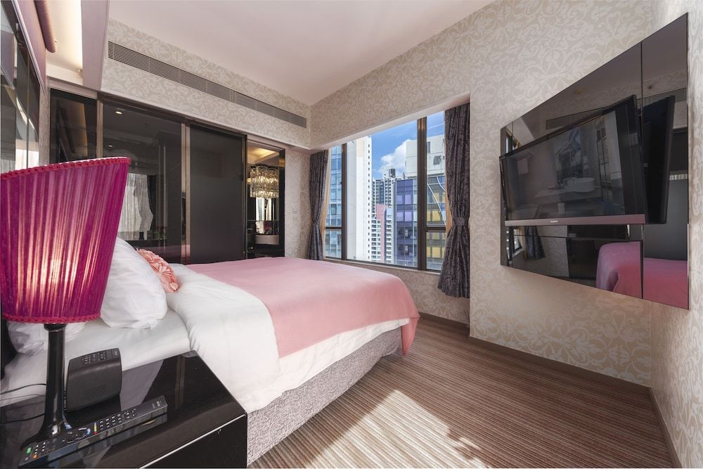 The Mercer One-bedroom Executive 3