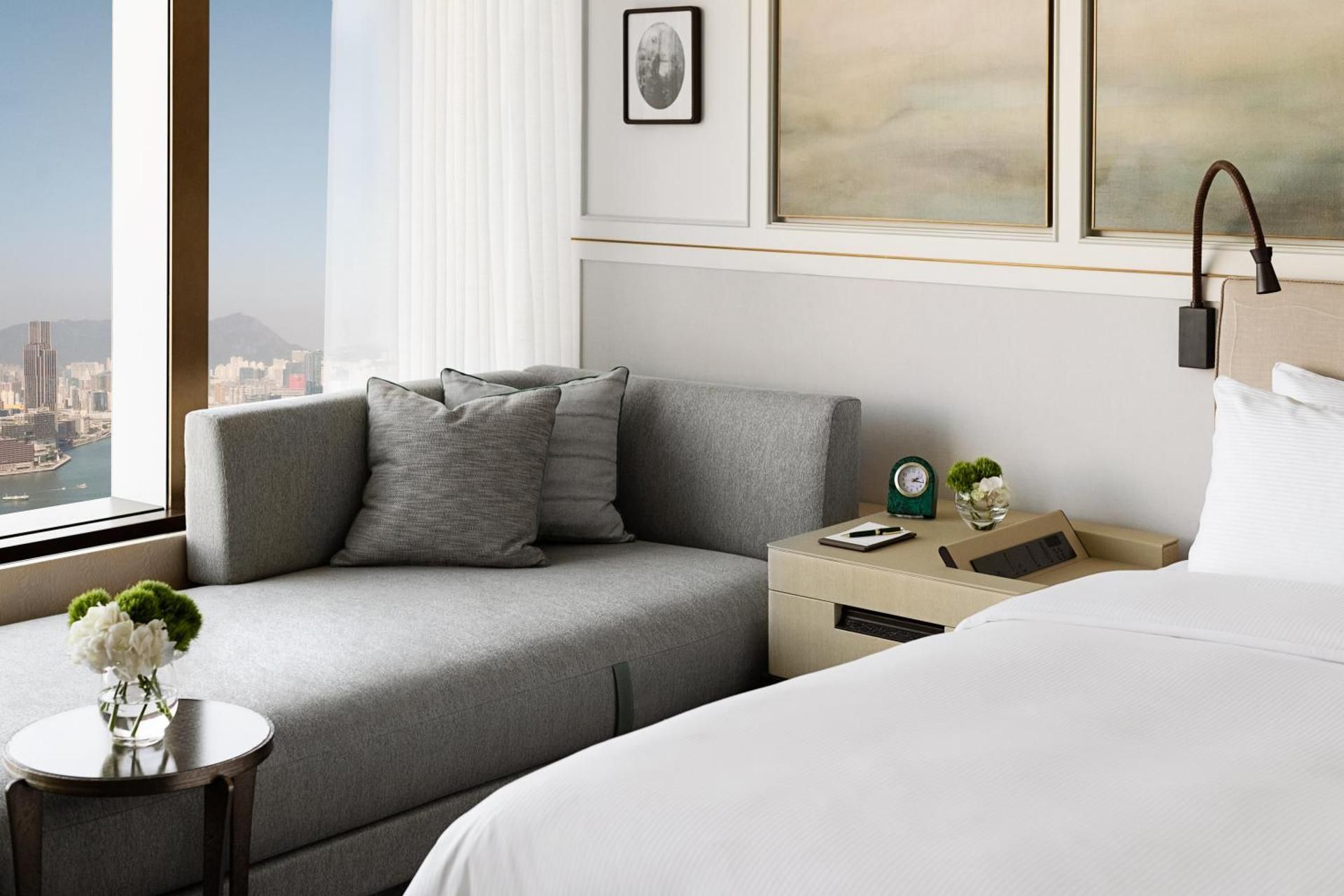 undefined Island Shangri-La, Hong Kong 7