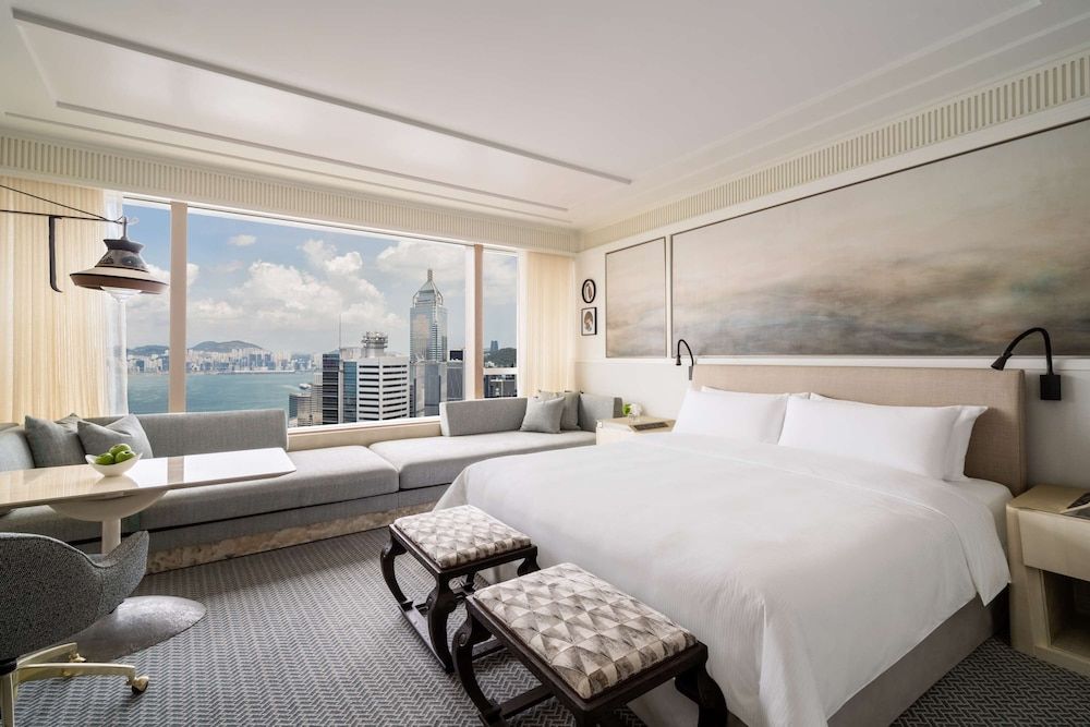 undefined Island Shangri-La, Hong Kong 3
