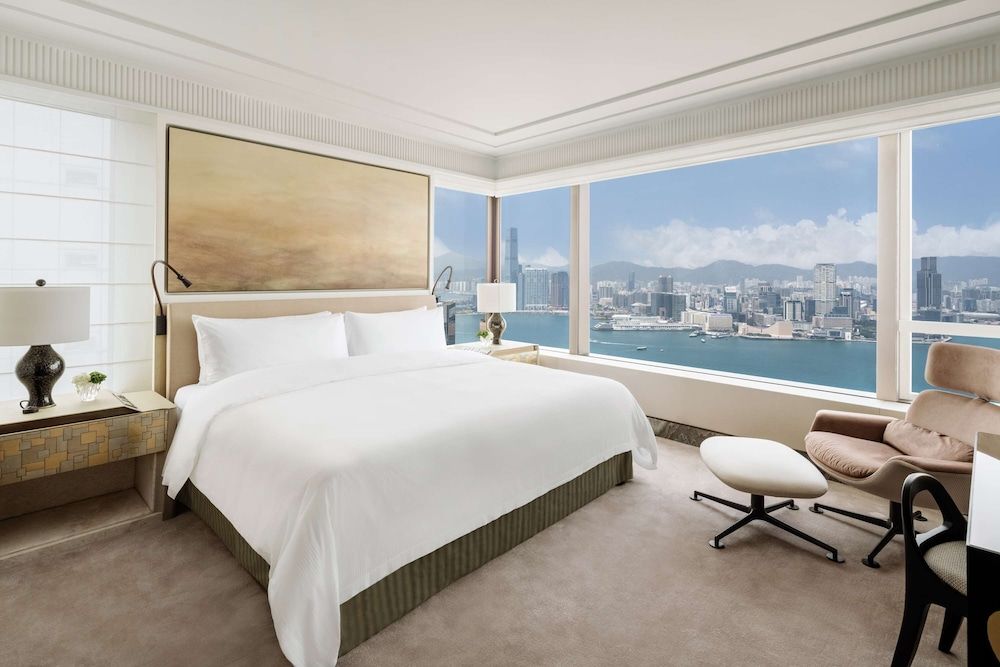 undefined Island Shangri-La, Hong Kong 8